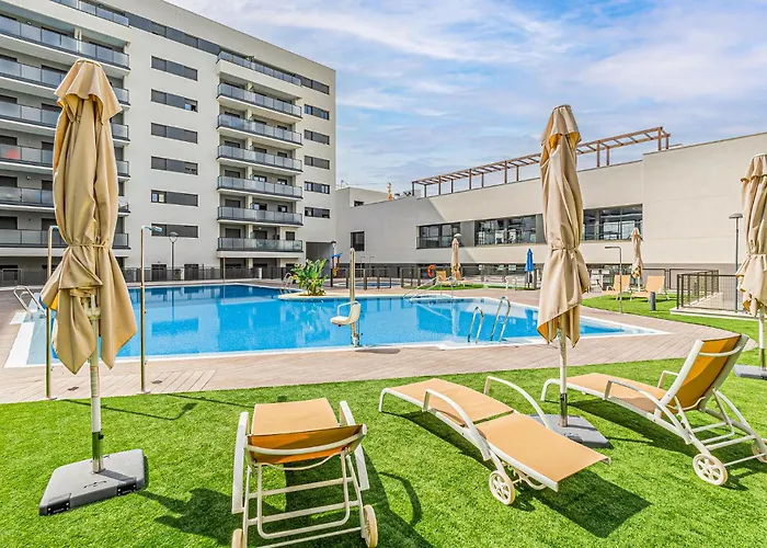 Amazing apartment in Sevilla with Outdoor swimming pool&2 Bedrooms